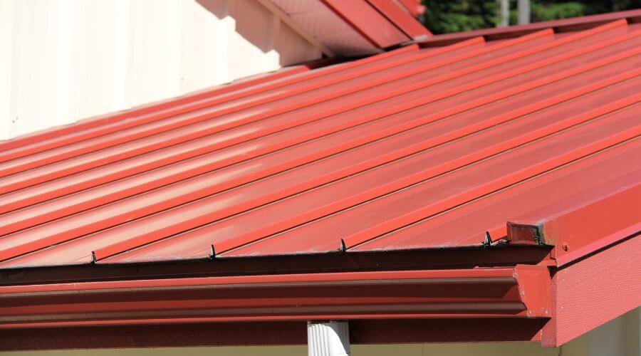 Professional metal roof installation in Ellsworth, IA